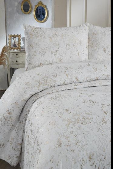 Slayka Double Size Bedspread Set, Coverlet 230x240 with Pillowcase, Chenille Fabric, for Full Bed, Cream Cappucino