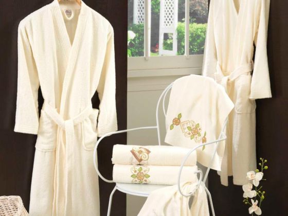 Smart Embroidered Bathrobe Set - Cream Cream