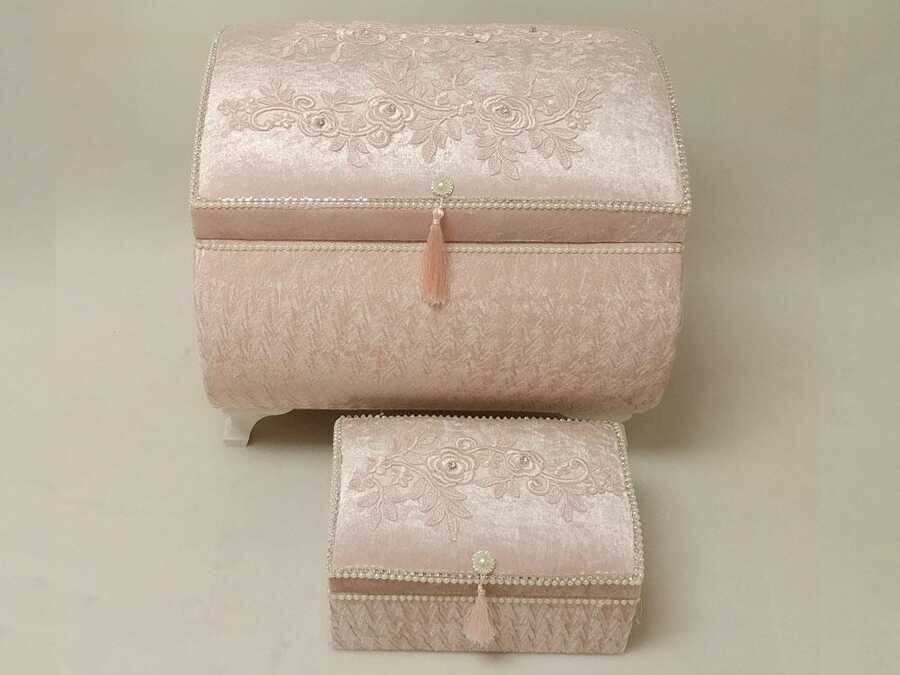 Dowry World - Sultan Pleated Double Dowry Chest Powder Dowry World - Sultan Pleated Double Dowry Chest Powder