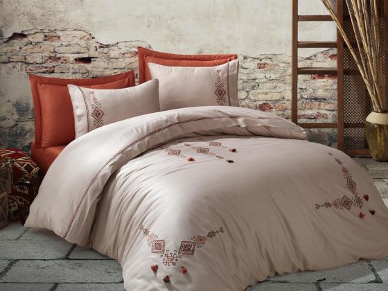 Tilbe Embroidered Tasseled Cotton Satin Duvet Cover Set Beige