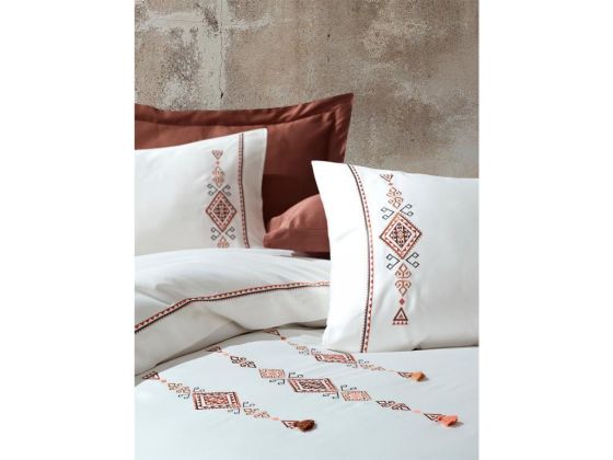 Tilbe Embroidered Tasseled Cotton Satin Duvet Cover Set Cream