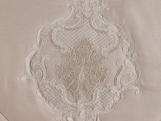 Tuliba Double Bedspread