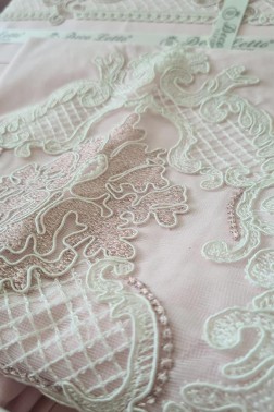 Valeria Cotton Duvet Cover Set with Blanket, Duvet Cover 200x220, Bedsheet 240x250, Blanket 220x220 Full Size, Double Pink - Thumbnail