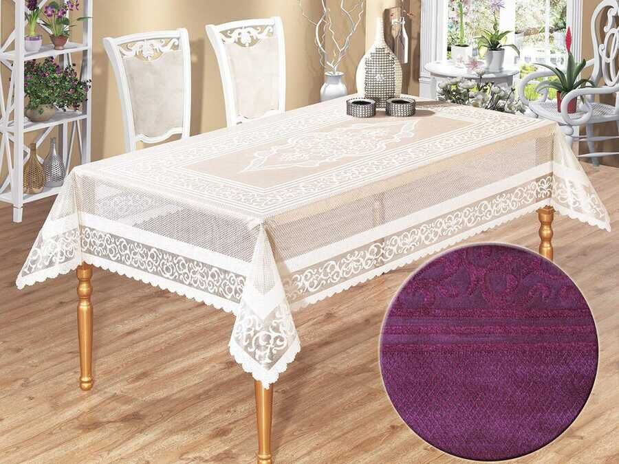  Venessi Knitted Panel Pattern Tablecloth Plum