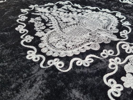 Verna Embroidered Velvet Prayer Rug 65x125 cm Black
