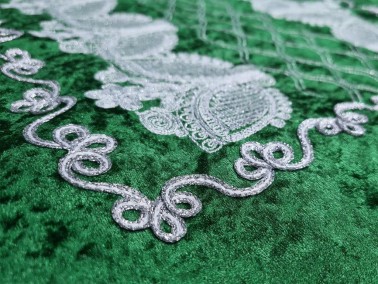Verna Embroidered Velvet Prayer Rug 65x125 cm Green - Thumbnail