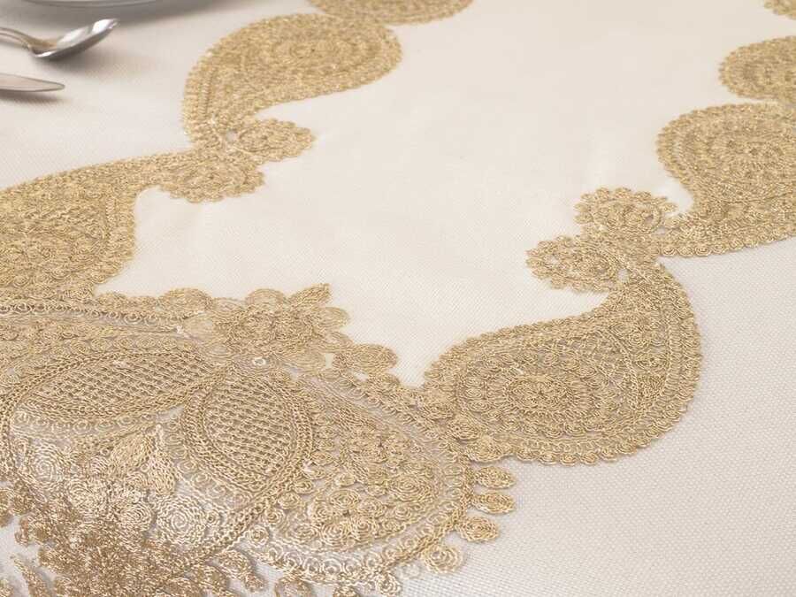 Verna Table Cloth 26 Pieces Cream Gold