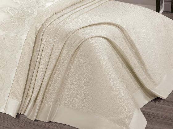 Yasmin French Guipure Brocade Bedspread Set Cream