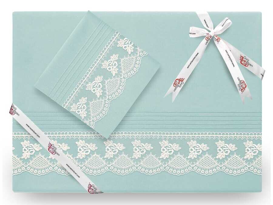 Dowry World - Yekpare Lüx طقم غطاء لحاف مطرز بالتطريز الفرنسي لون نعناع Dowry World - Yekpare Lüx طقم غطاء لحاف مطرز بالتطريز الفرنسي لون نعناع