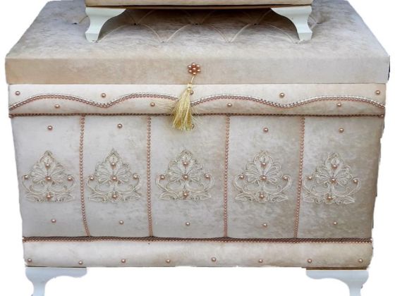 Lily Luxury Stone Tasseled 3-Pack Dowry Chest